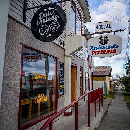 Hostal Alcázar Puerto Natales Kültér fotó