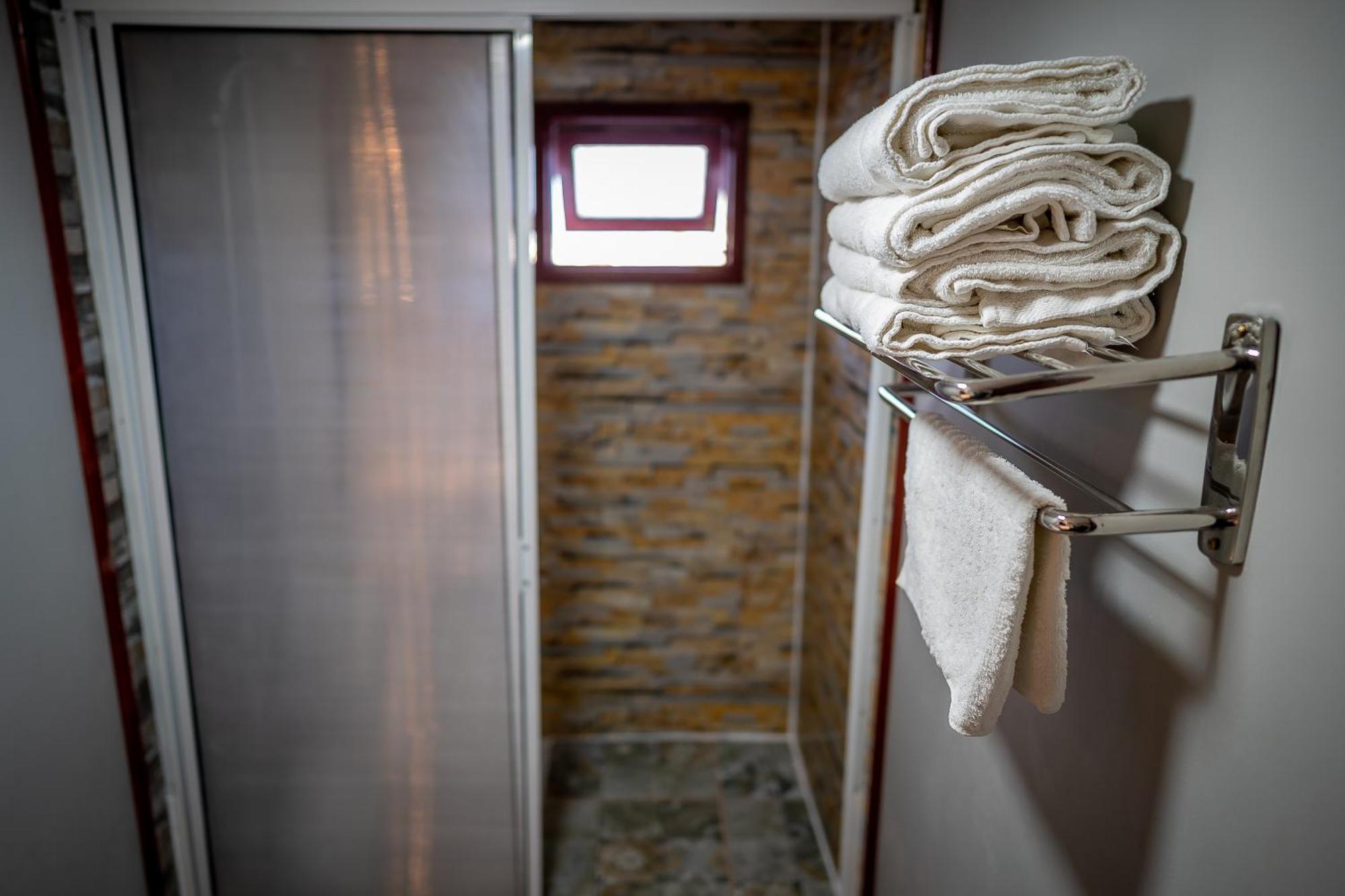Hostal Alcázar Puerto Natales Kültér fotó