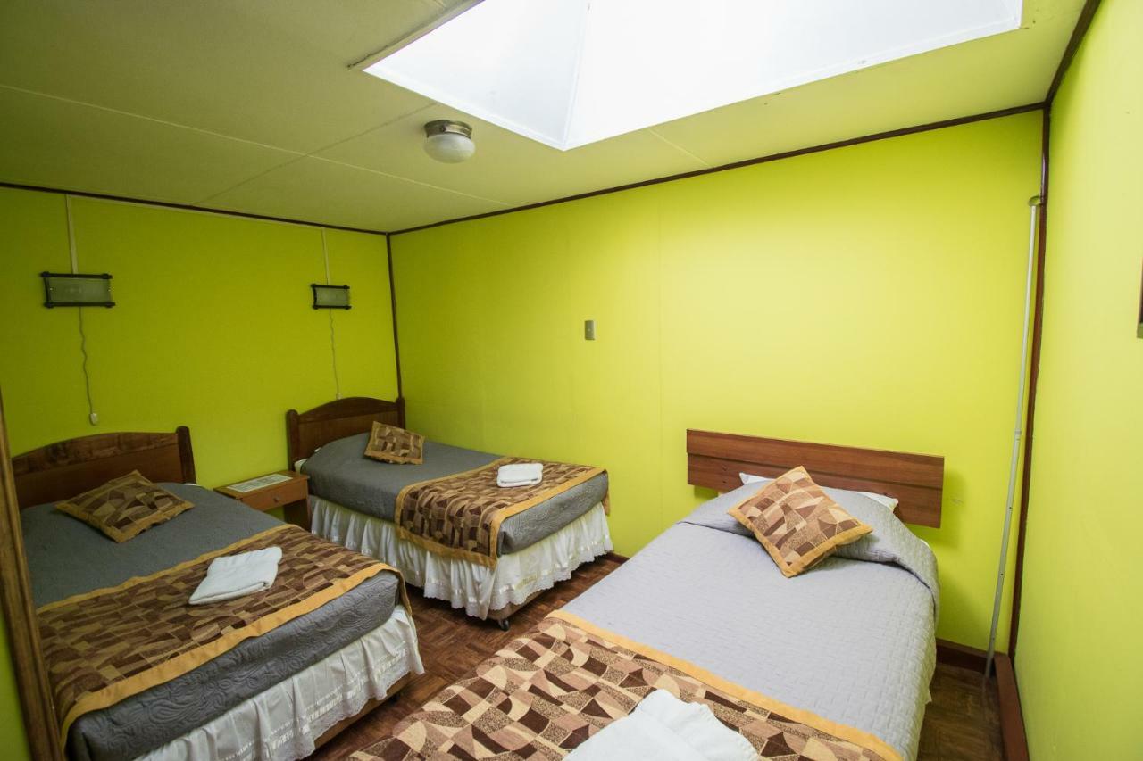 Hostal Alcázar Puerto Natales Kültér fotó