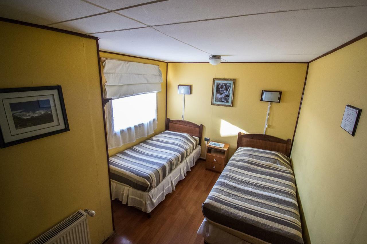 Hostal Alcázar Puerto Natales Kültér fotó
