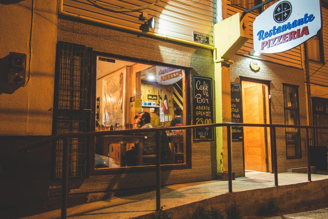 Hostal Alcázar Puerto Natales Kültér fotó