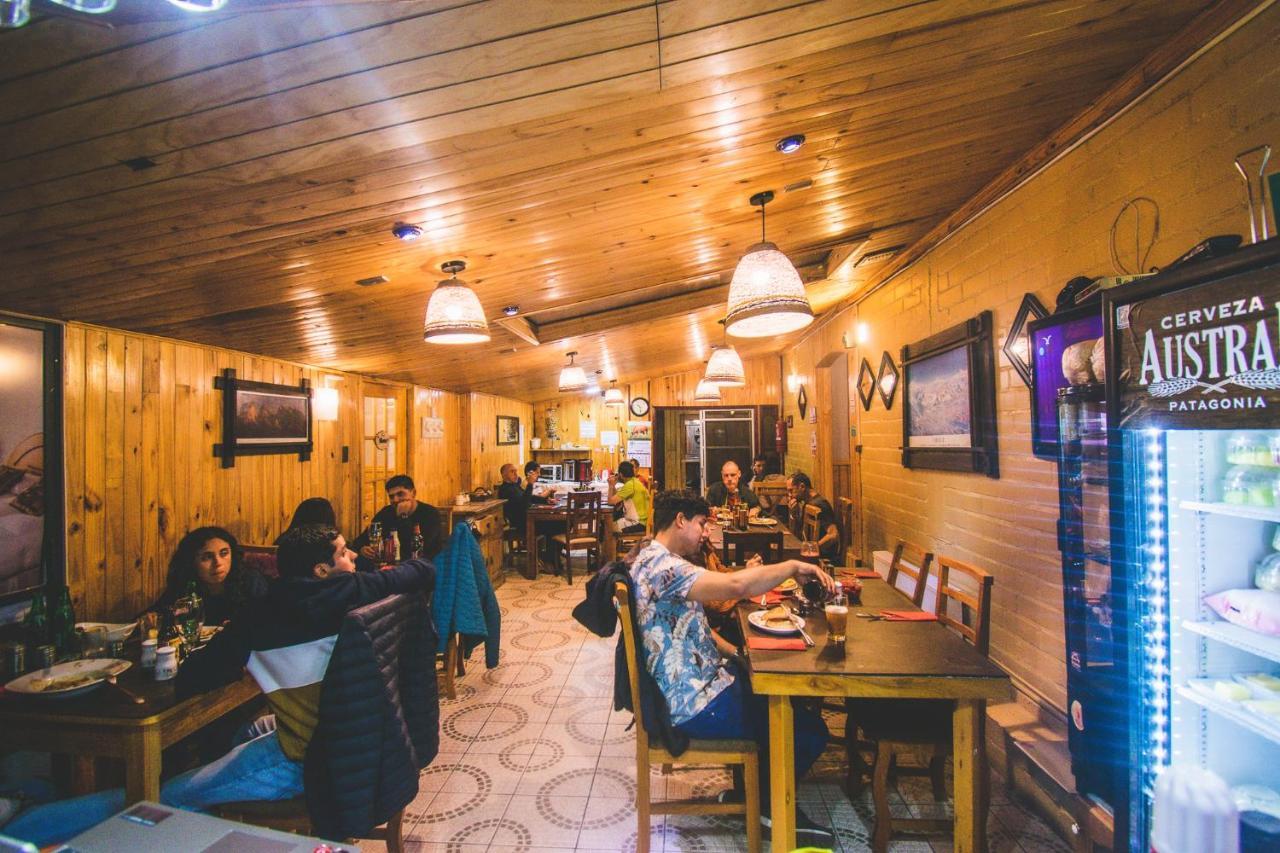 Hostal Alcázar Puerto Natales Kültér fotó