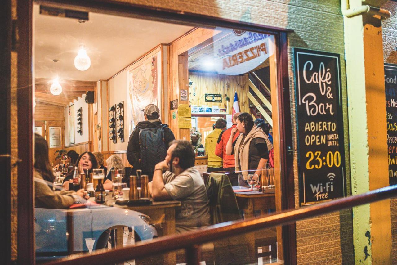 Hostal Alcázar Puerto Natales Kültér fotó
